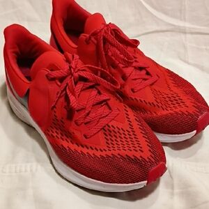 Nike Zoom Winflo Bright Red Sneakers
